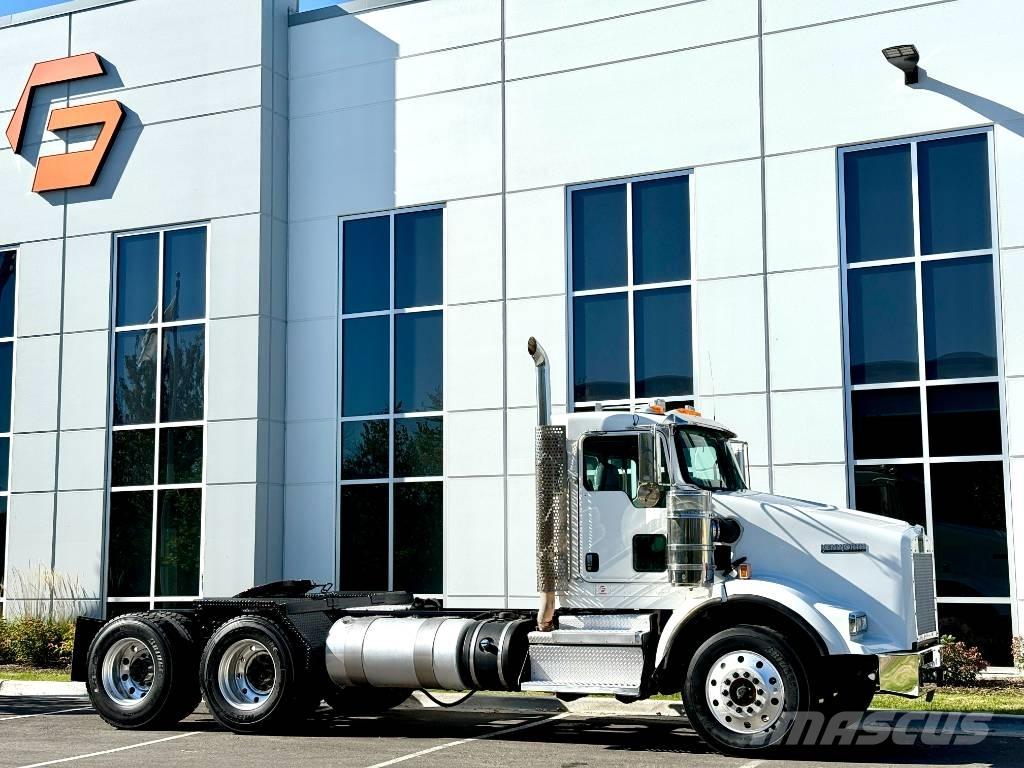 Kenworth T 800 Седельные тягачи
