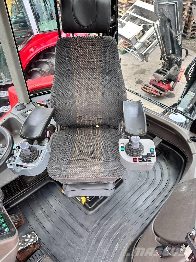 Huddig 860 D Экскаваторы-погрузчики