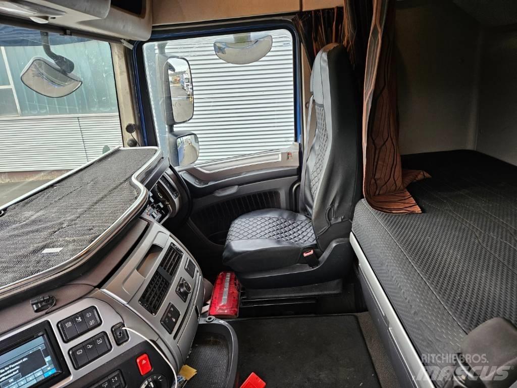 DAF XF 530 Unfall Седельные тягачи