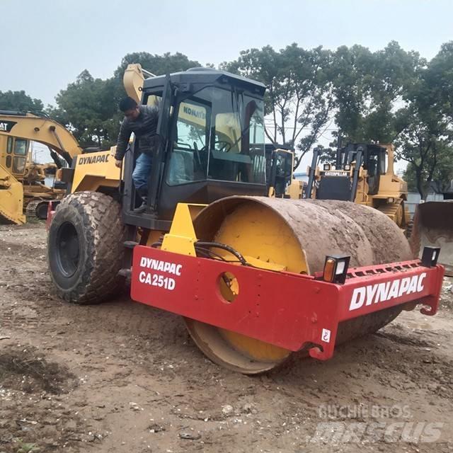 Dynapac CA 25 D Грунтовые катки