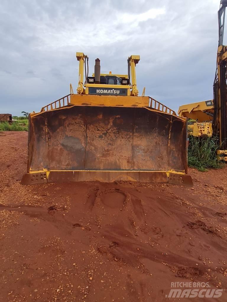 Komatsu D 375 A Гусеничные бульдозеры