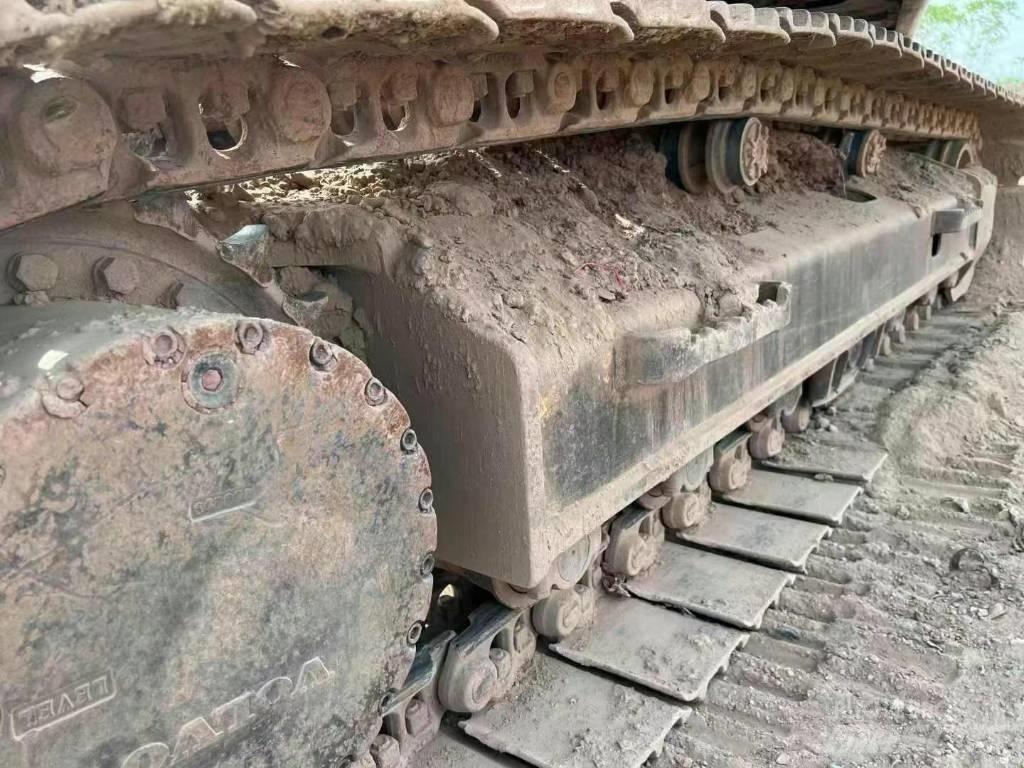 Volvo EC 210 Гусеничные экскаваторы
