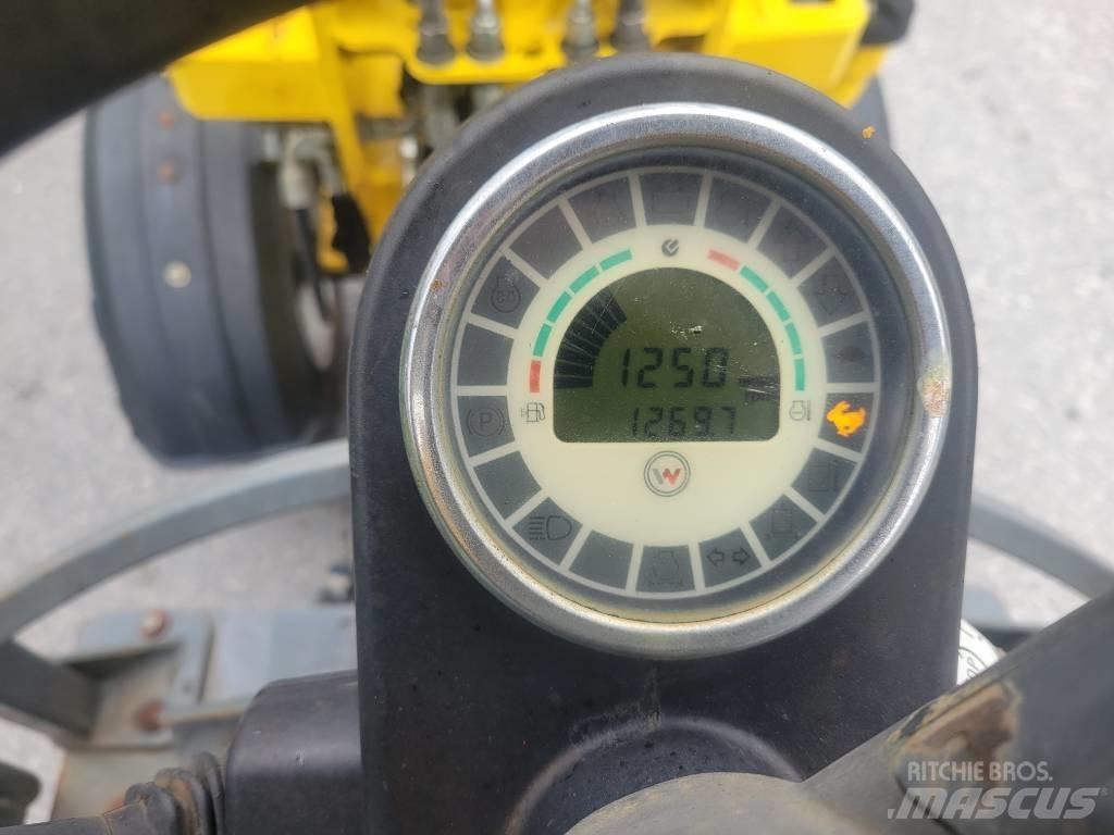 Wacker Neuson Wl25 Фронтальные погрузчики