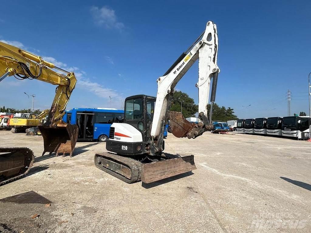Bobcat E50 Мини-экскаваторы