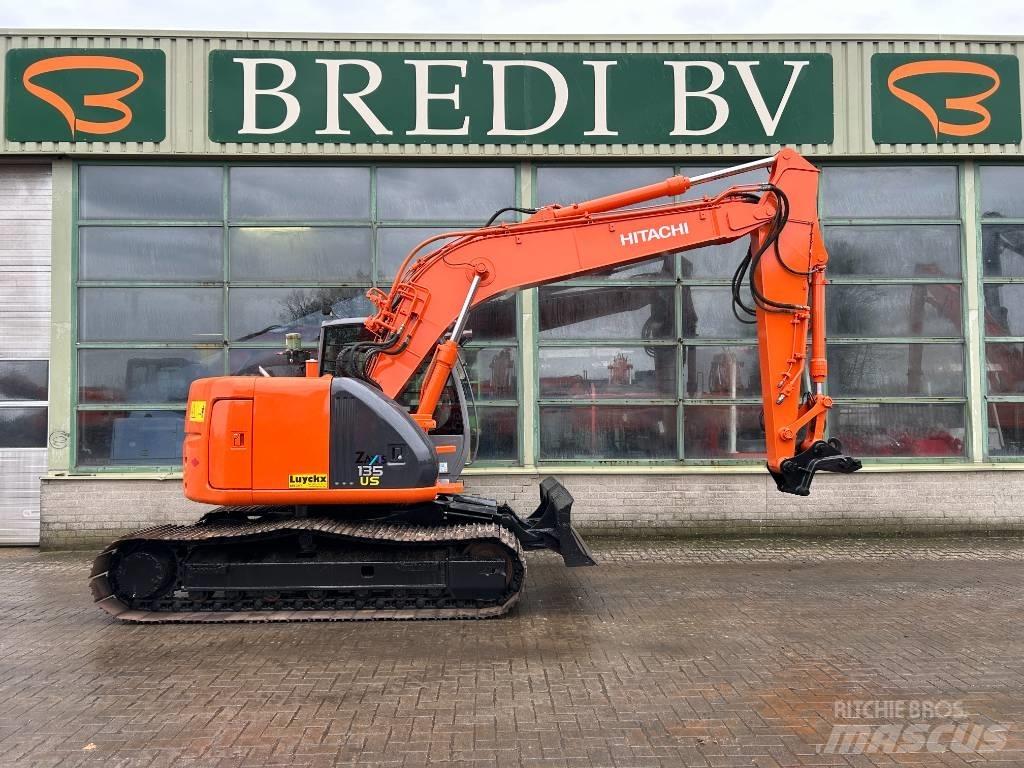 Hitachi ZX 135 US Гусеничные экскаваторы