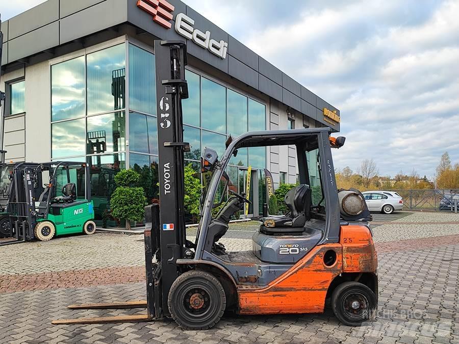 Toyota 02-8FGF20 Газовые погрузчики