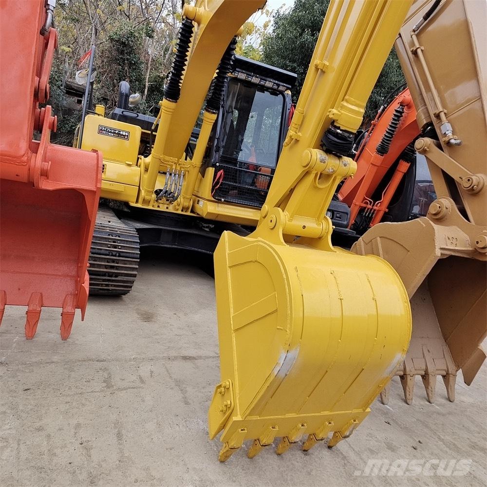 Komatsu PC 130 Гусеничные экскаваторы