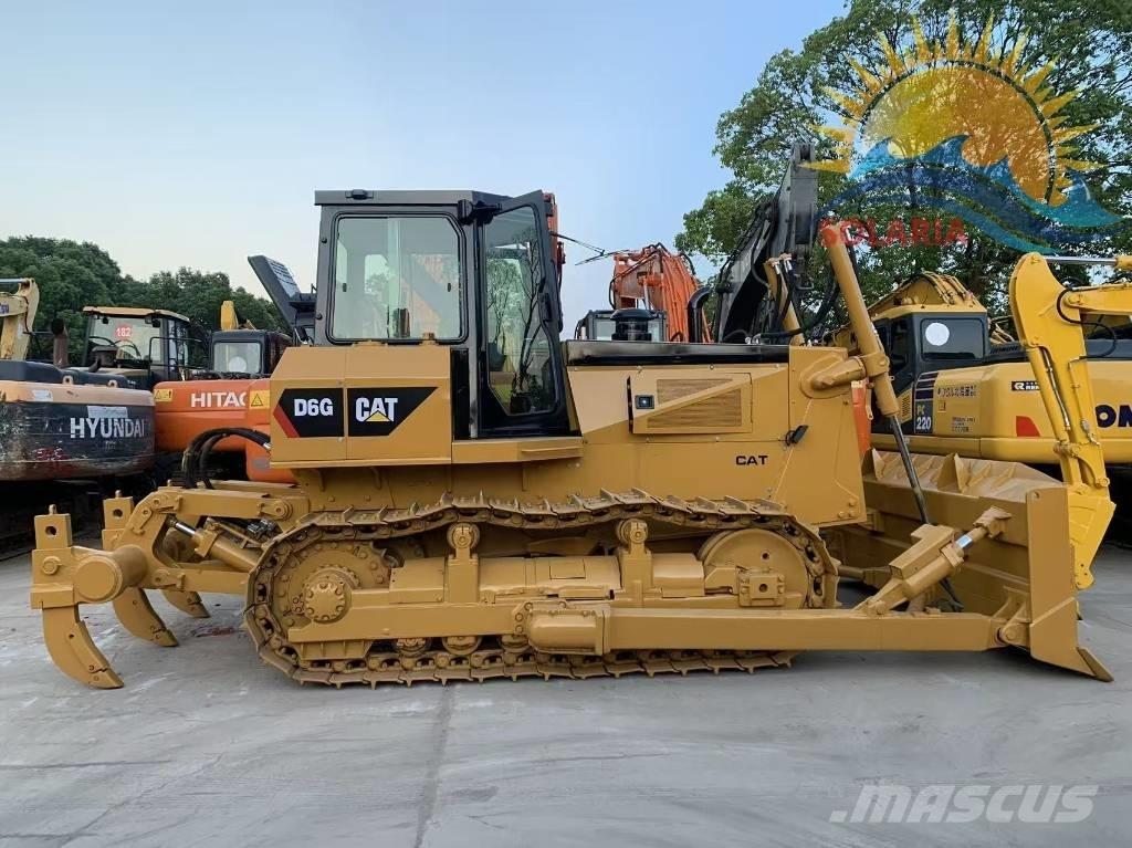 CAT D 6 G Гусеничные бульдозеры