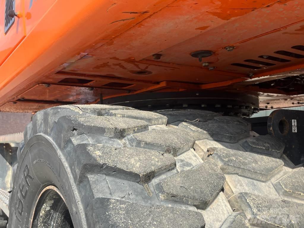 Doosan DX 160 W-3 Колёсные экскаваторы