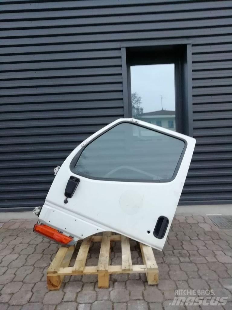 Mitsubishi CANTER Коммерческий транспорт - Другие