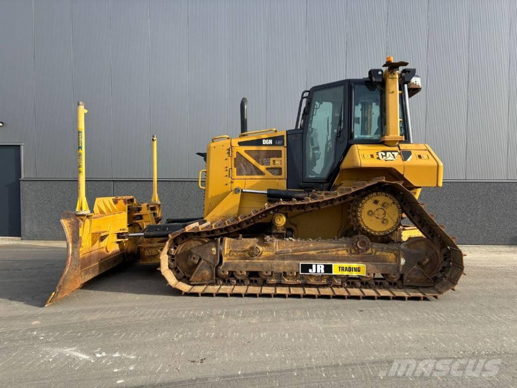 CAT D 6 N LGP Гусеничные бульдозеры