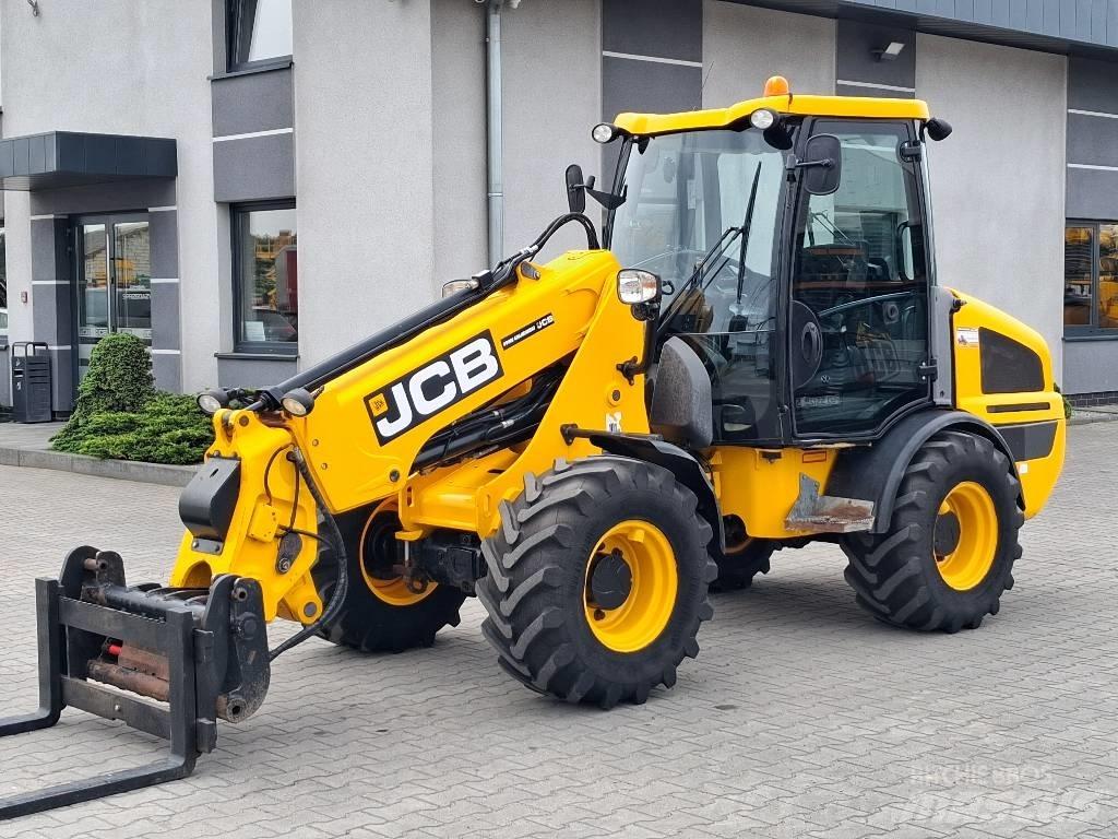 JCB TM 180 Сельскохозяйственные телескопические погрузчики