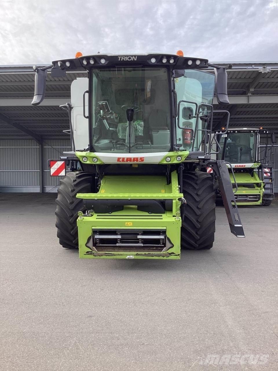 CLAAS Trion 520 Зерноуборочные комбайны