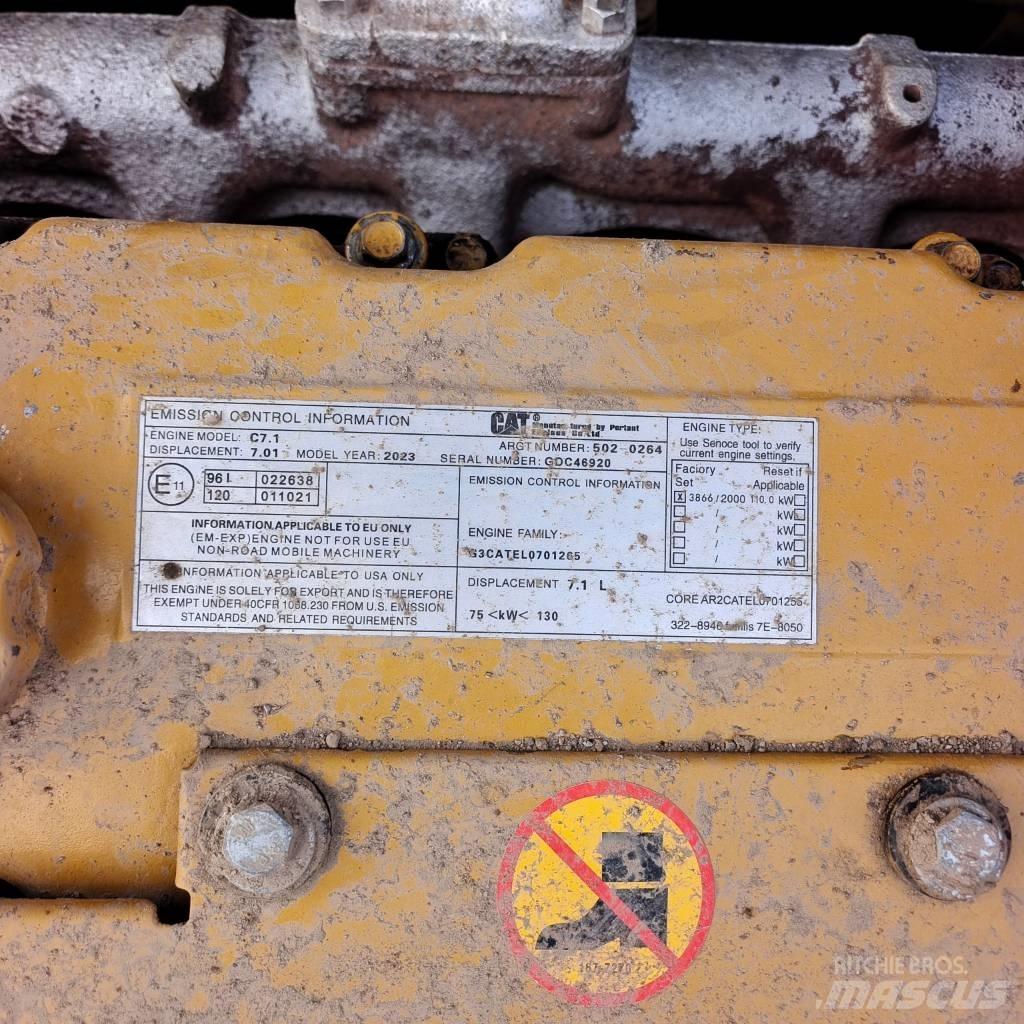 CAT 320 D Гусеничные экскаваторы