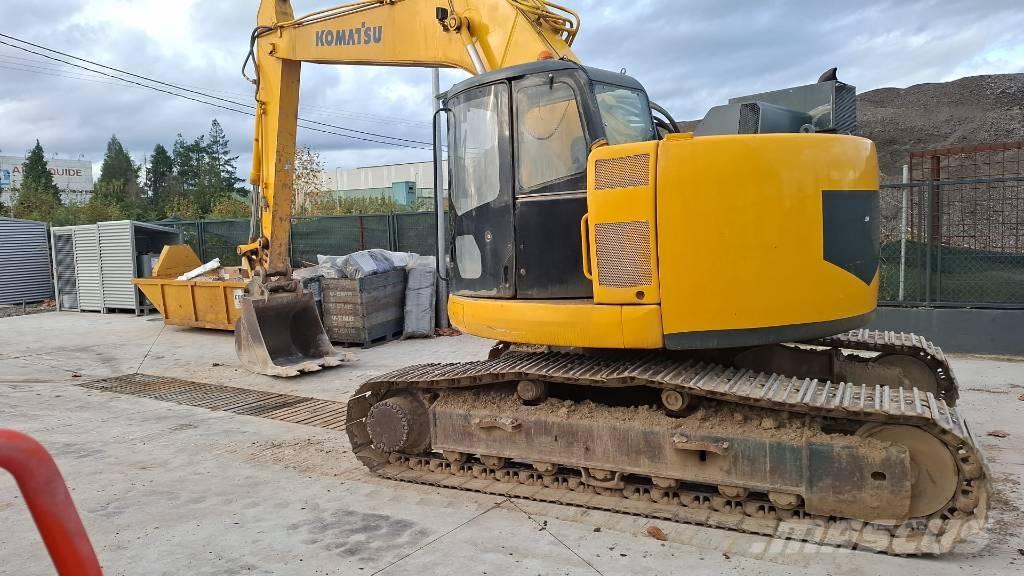 Komatsu PC 228 Гусеничные экскаваторы