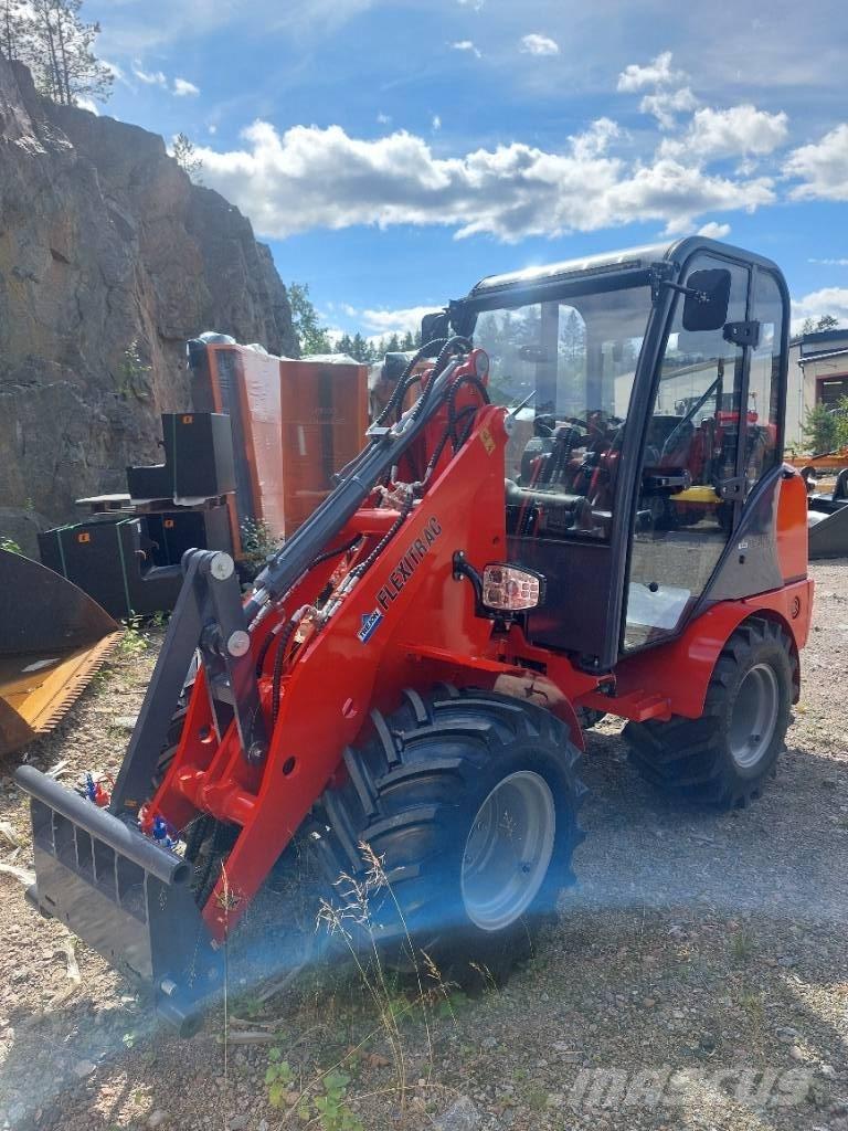 Flexi Trac 1226 cab Трактора