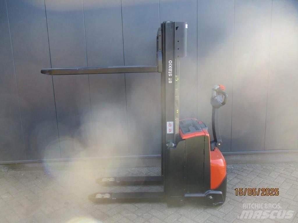 BT SWE 120 Ручные штабелёры с электроподъёмом