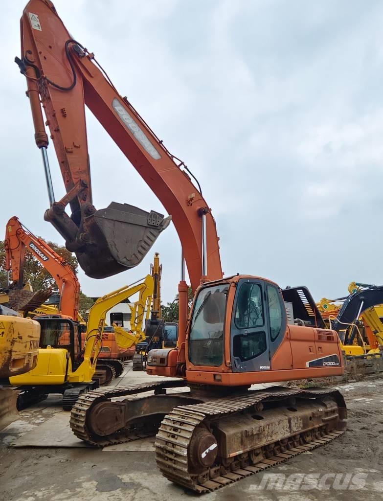 Doosan DX 300 LC Гусеничные экскаваторы