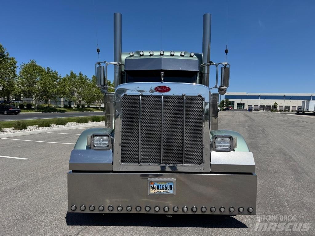 Peterbilt 379 Седельные тягачи