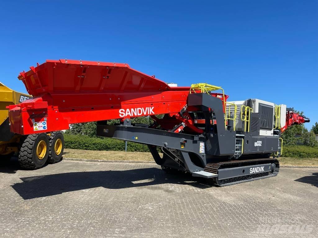Sandvik QH 332 Мобильные дробилки