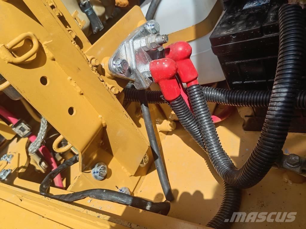 CAT 312 D2GC Гусеничные экскаваторы