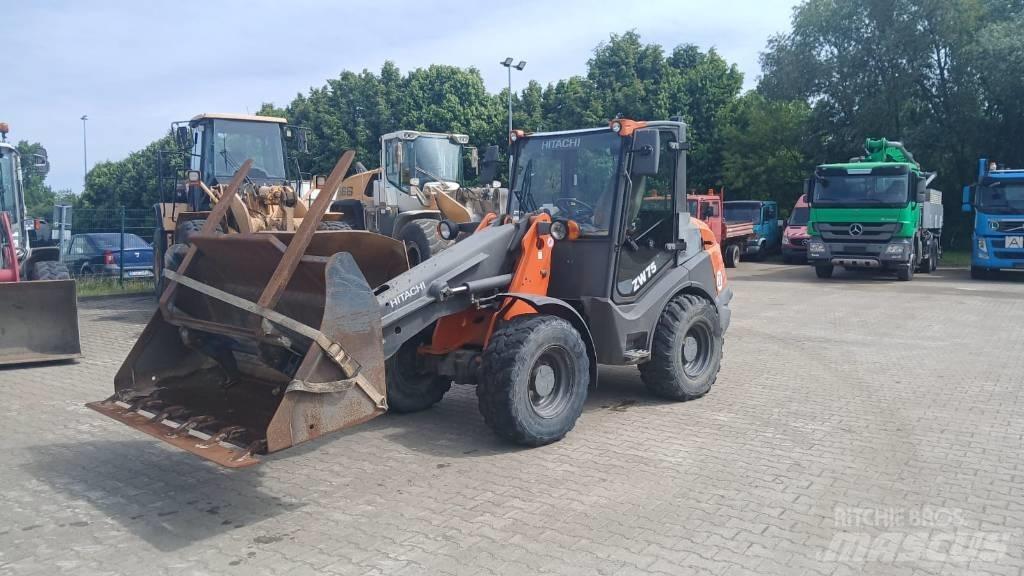 Hitachi ZW 75 Фронтальные погрузчики