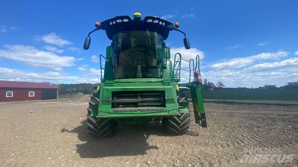 John Deere W 540i Зерноуборочные комбайны