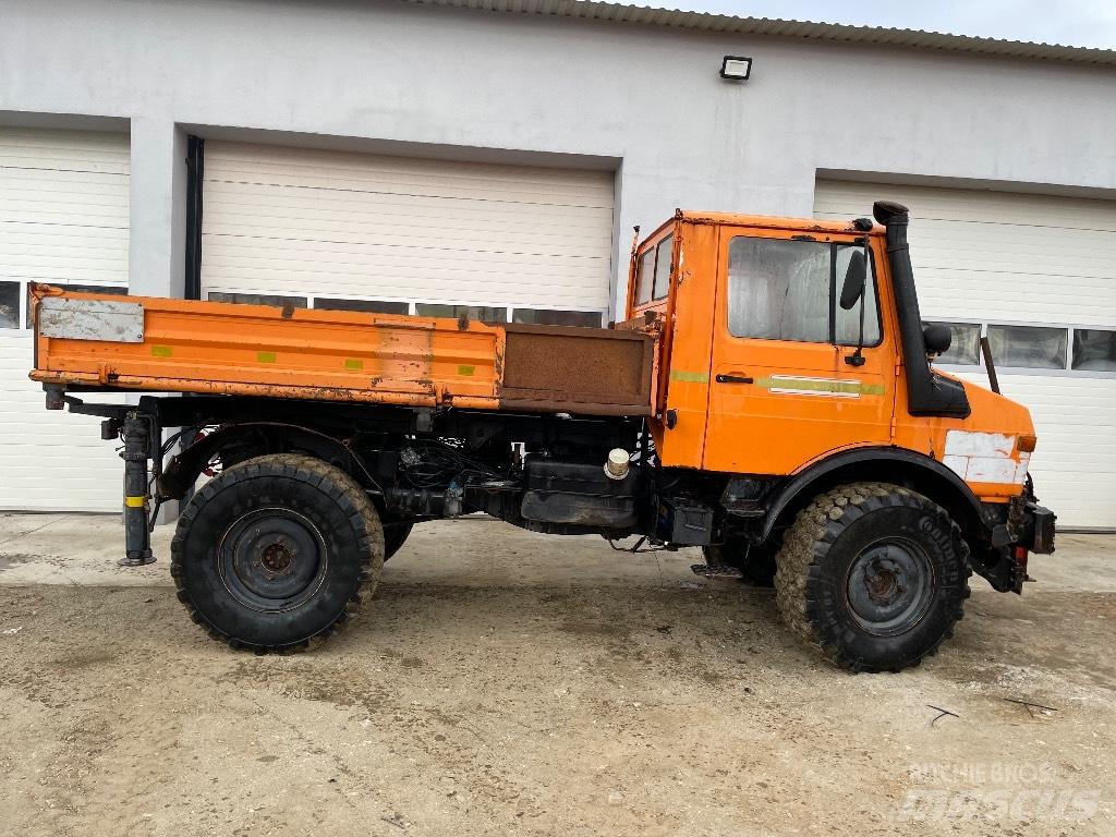 Mercedes-Benz Unimog Коммунальные машины