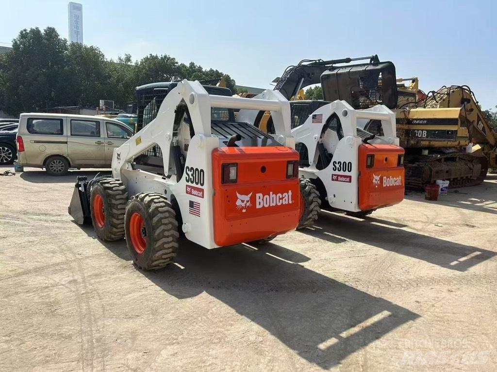 Bobcat S300 Мини-погрузчики