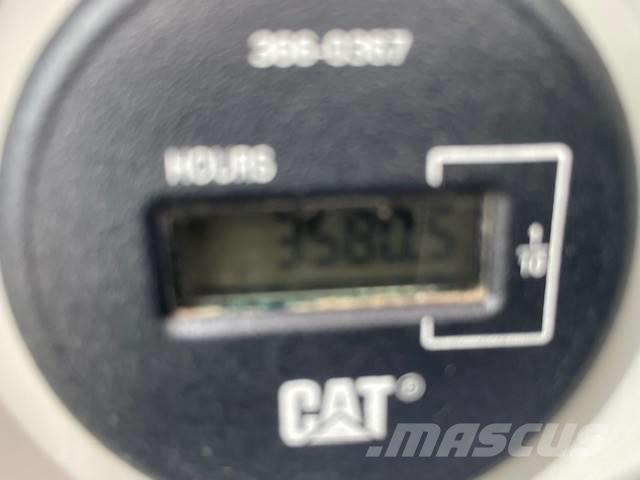 CAT 318FL Гусеничные экскаваторы