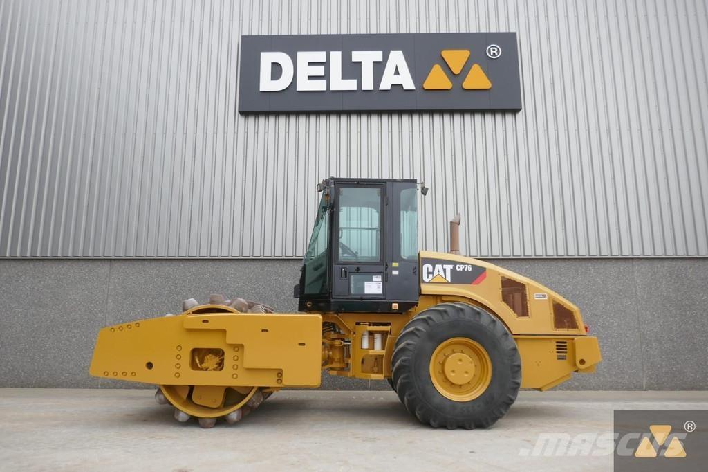 CAT CP76 Грунтовые катки