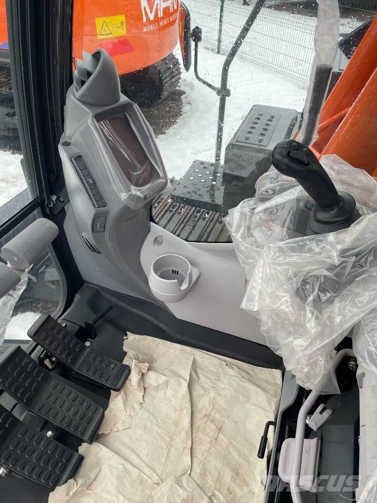 Hitachi ZX 130-6 Гусеничные экскаваторы