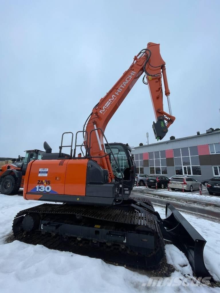 Hitachi ZX 130-6 Гусеничные экскаваторы