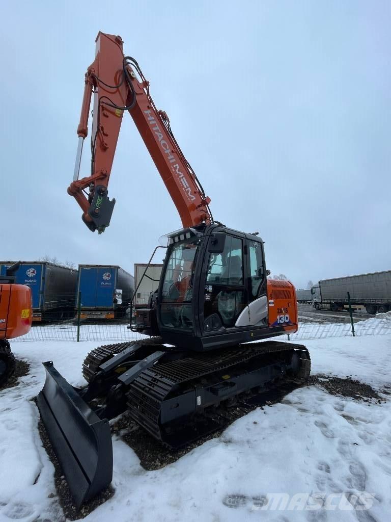 Hitachi ZX 130-6 Гусеничные экскаваторы