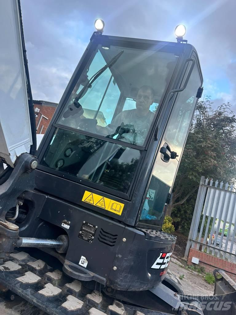 Bobcat E 55 Мини-экскаваторы
