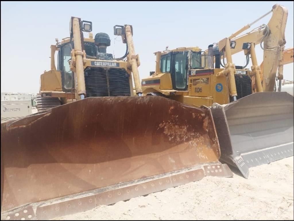 CAT D 8 R Гусеничные бульдозеры