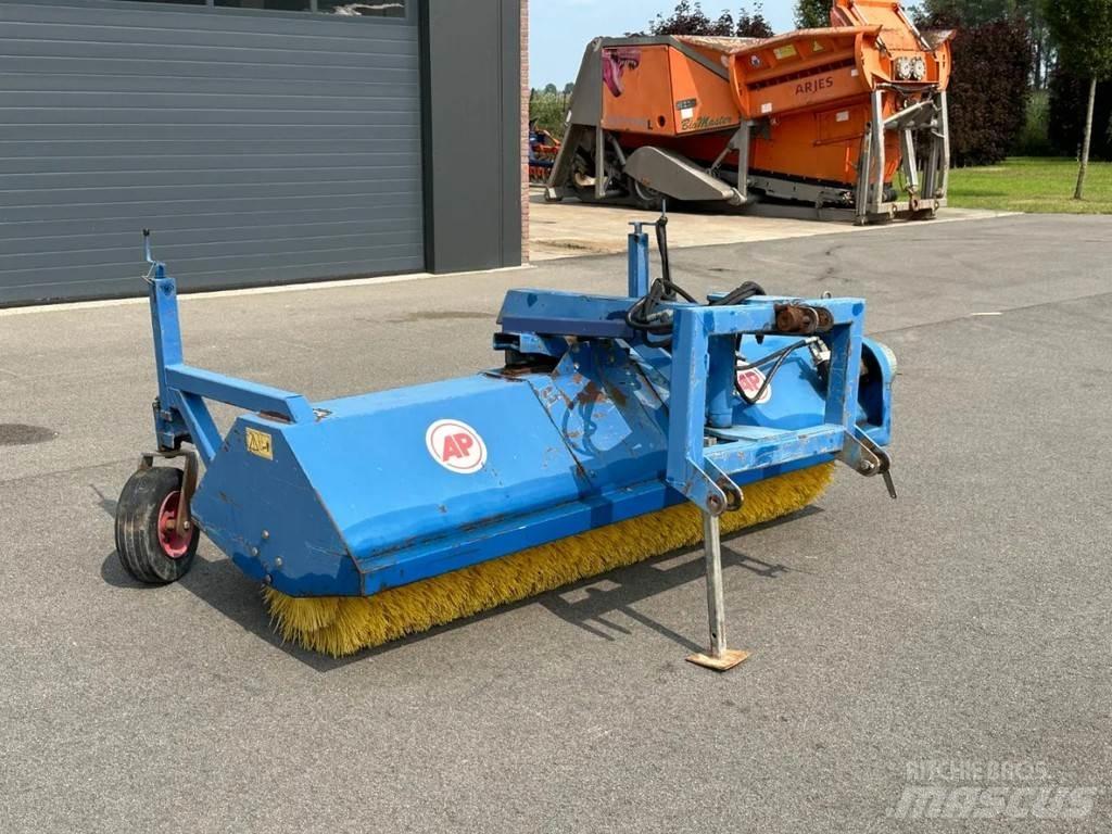 AP VHZ 2500 Вакуумные уборочные машины