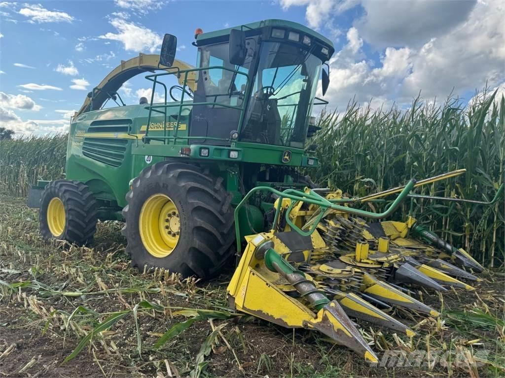 John Deere 7400 Самоходные кормоуборочные комбайны