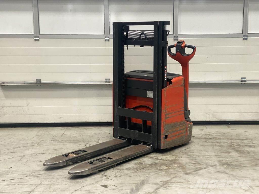 Linde L12 I Ручные штабелёры с электроподъёмом