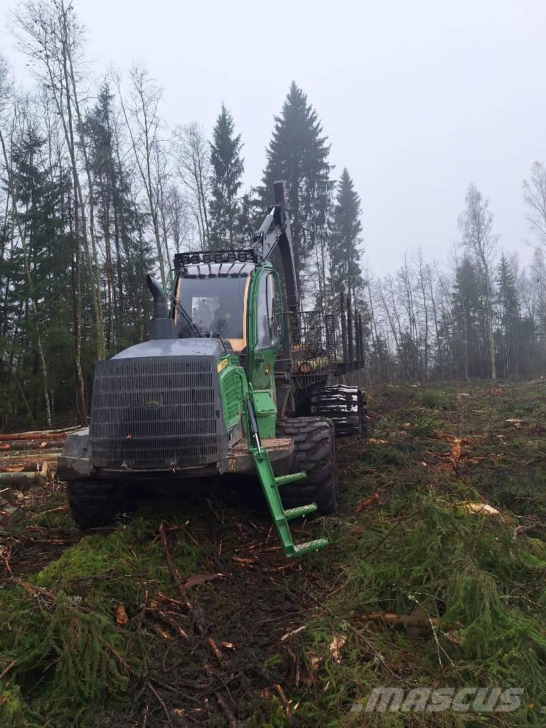 John Deere 1510G Форвардеры