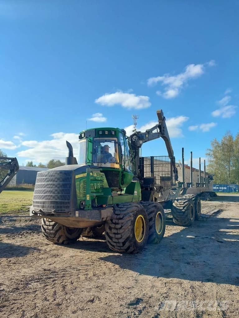 John Deere 1510G Форвардеры