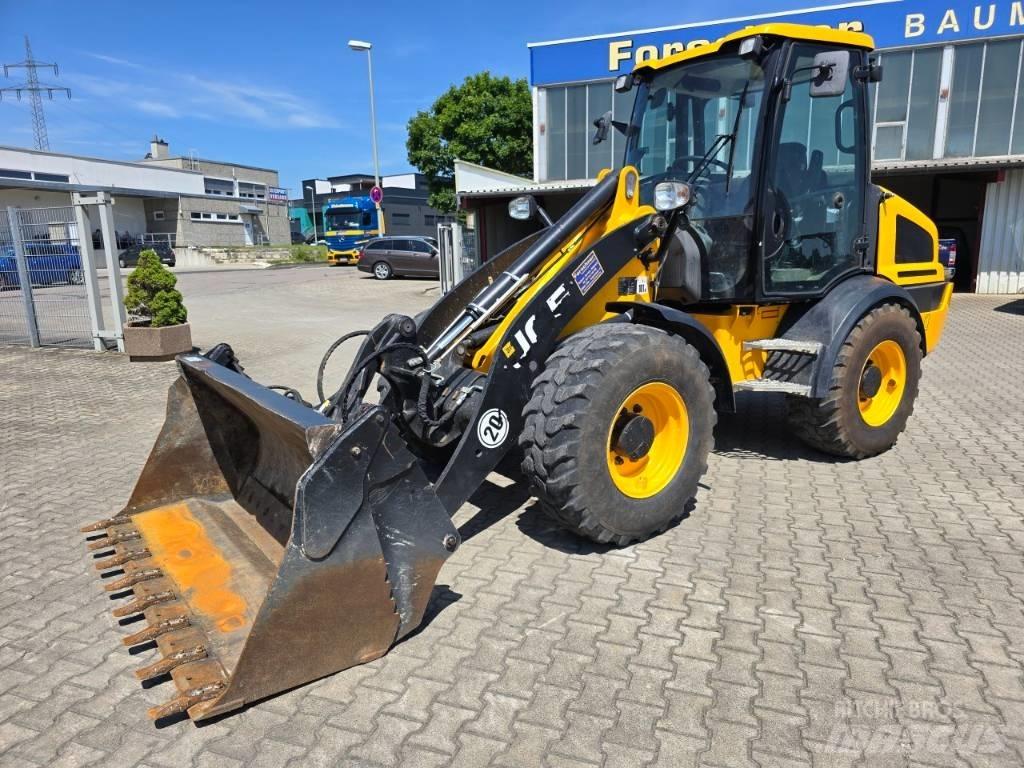 JCB 409SV Фронтальные погрузчики