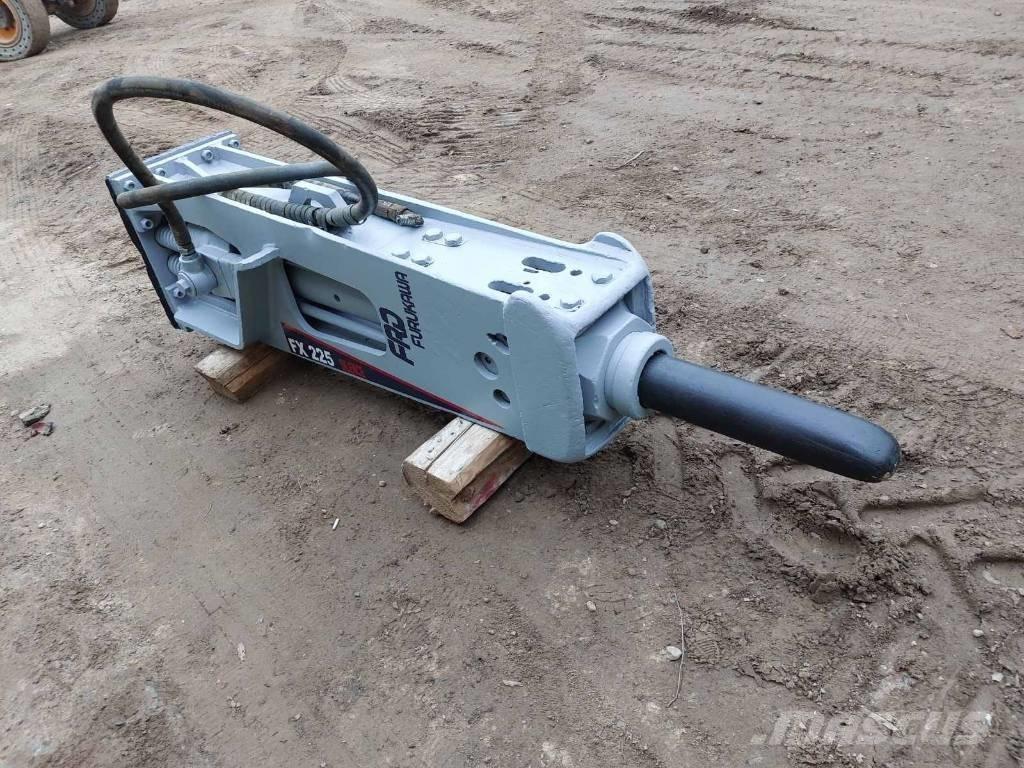 Hammer FX 225 Гидромолоты
