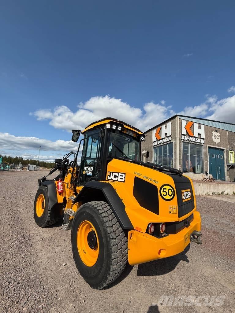 JCB 413S Фронтальные погрузчики