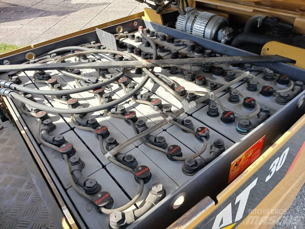 CAT EP 30 K PAC Электропогрузчики