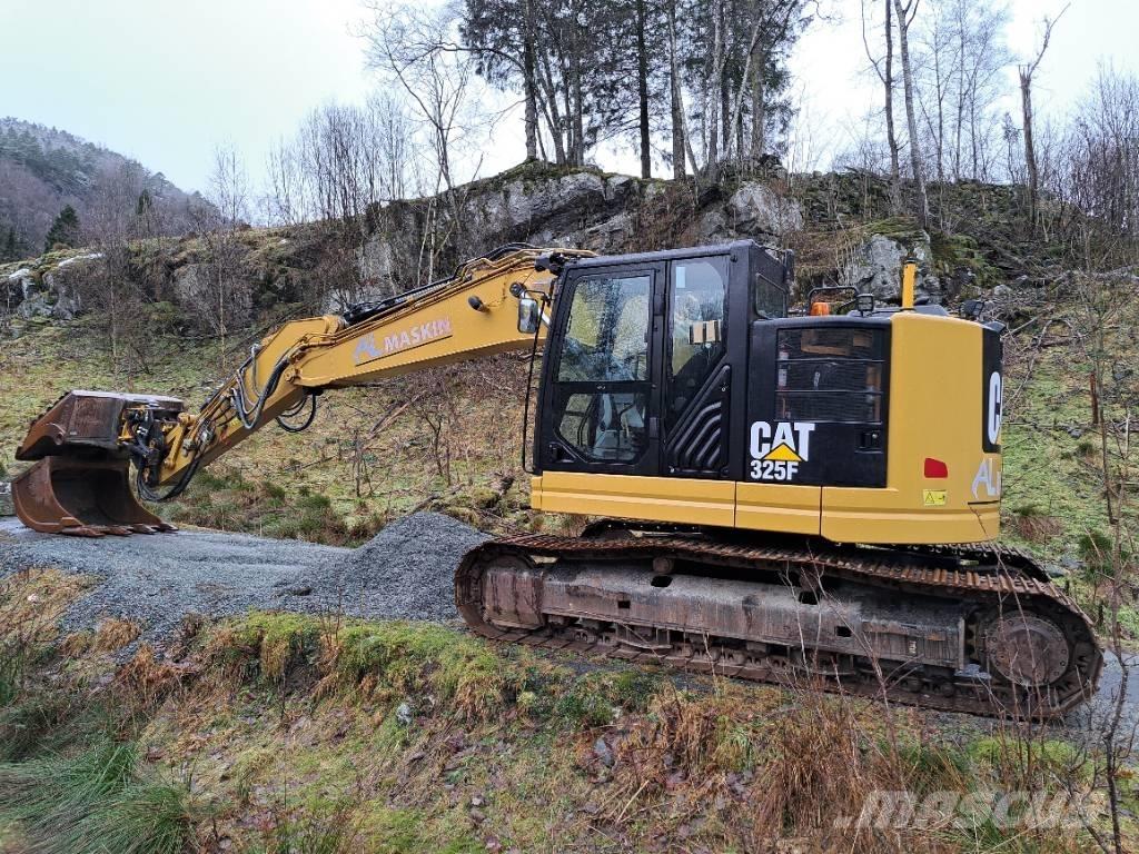 CAT 325 FL CR Гусеничные экскаваторы