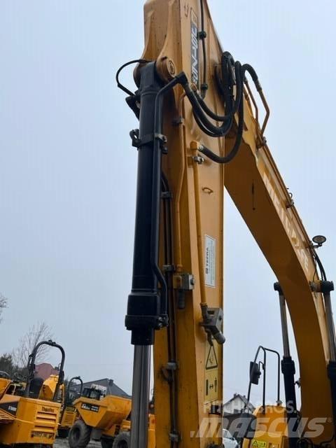 JCB JS 175 W Колёсные экскаваторы