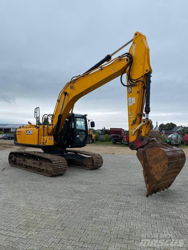 JCB JS 220 LC Гусеничные экскаваторы