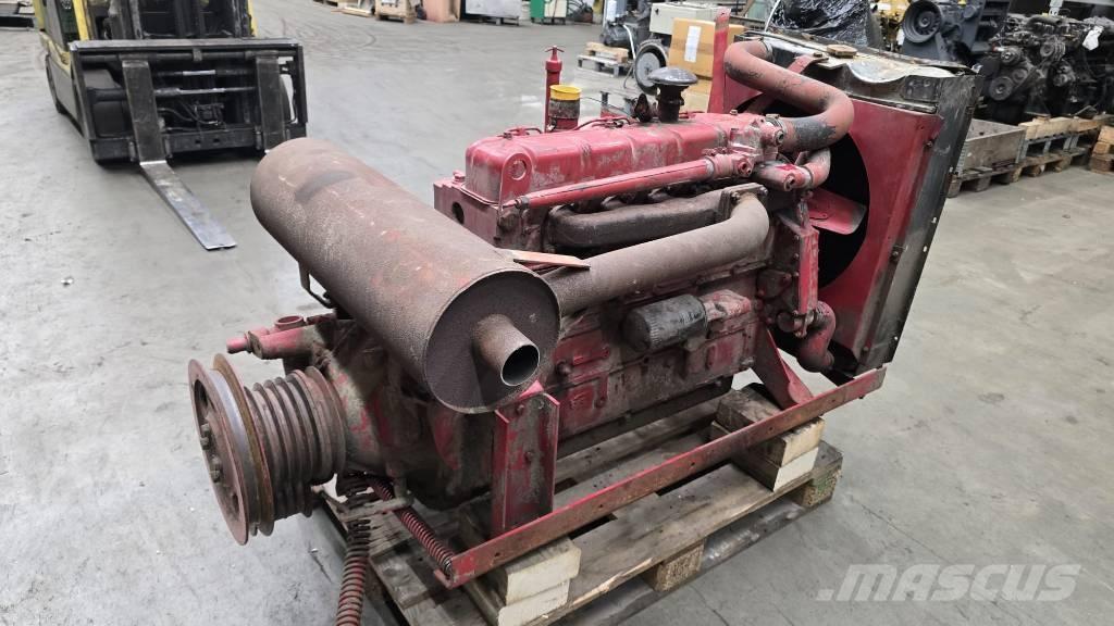 IHC D-310 F2 Двигатели