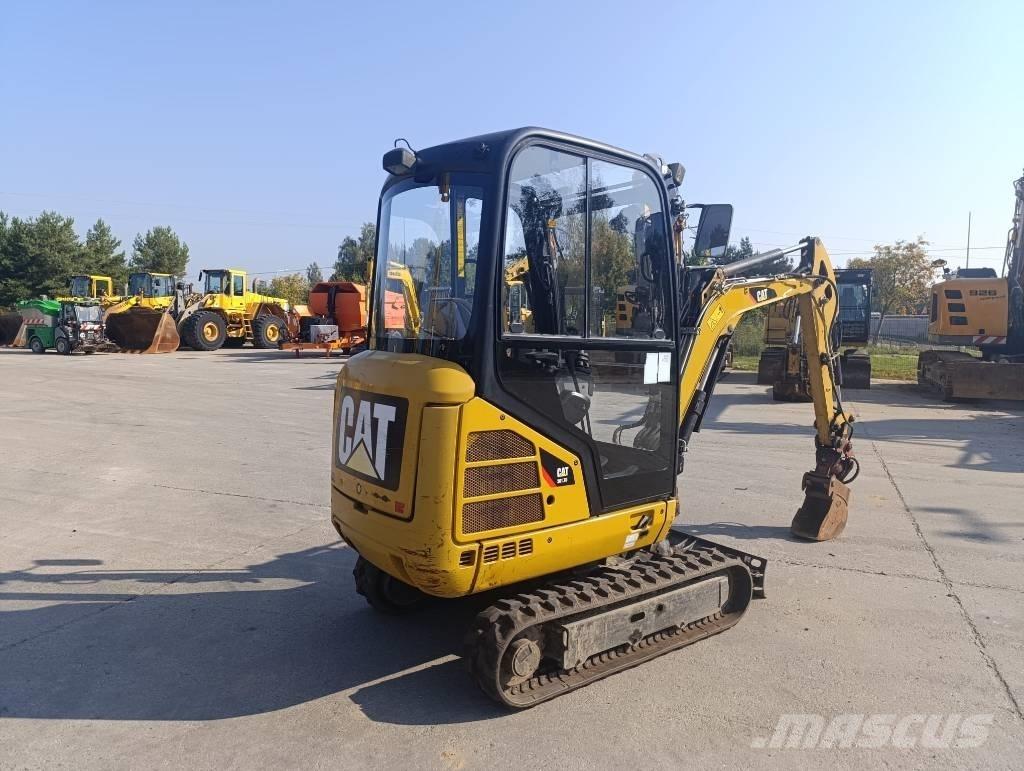 CAT 301.7 D Мини-экскаваторы